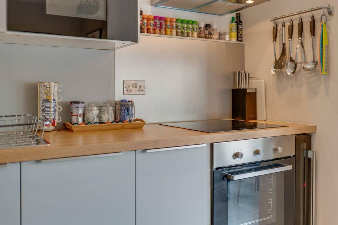 Apartment Number 2 Centre Shops Pubs Restaurants Dog Friendly Windermere