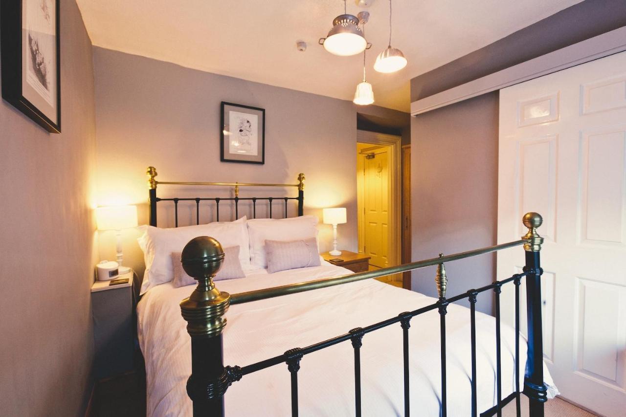 Doodle, Guest house